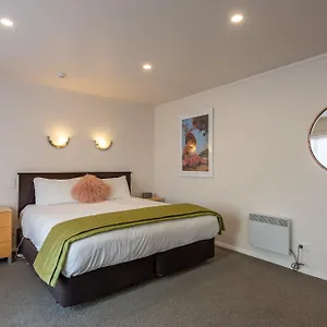 4* 汽车旅馆 阿波罗小屋汽车旅馆